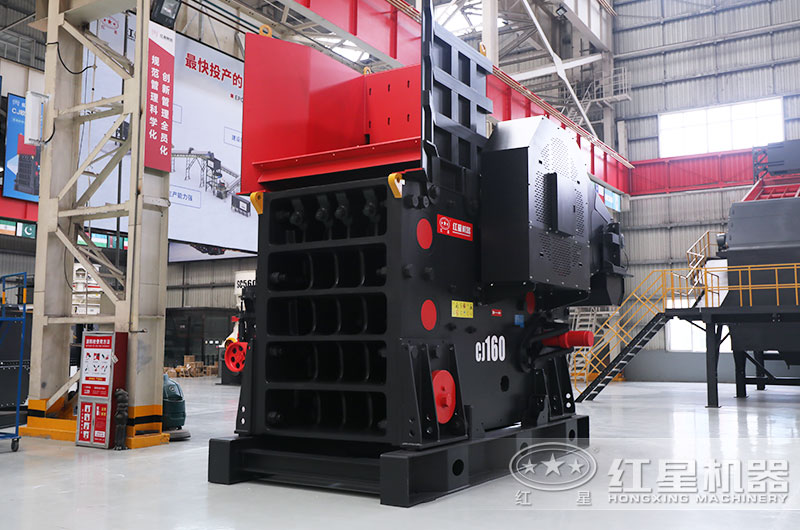 礦石破碎機(jī)多少錢一臺？大型機(jī)器型號